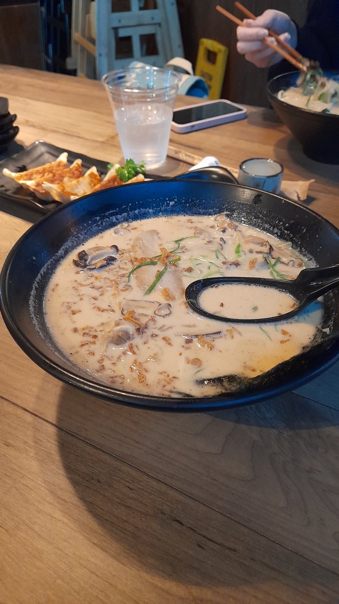 Gingerbread house construction with the wife and later was Slurpin Noodles with JP treating us and the card show which was insane