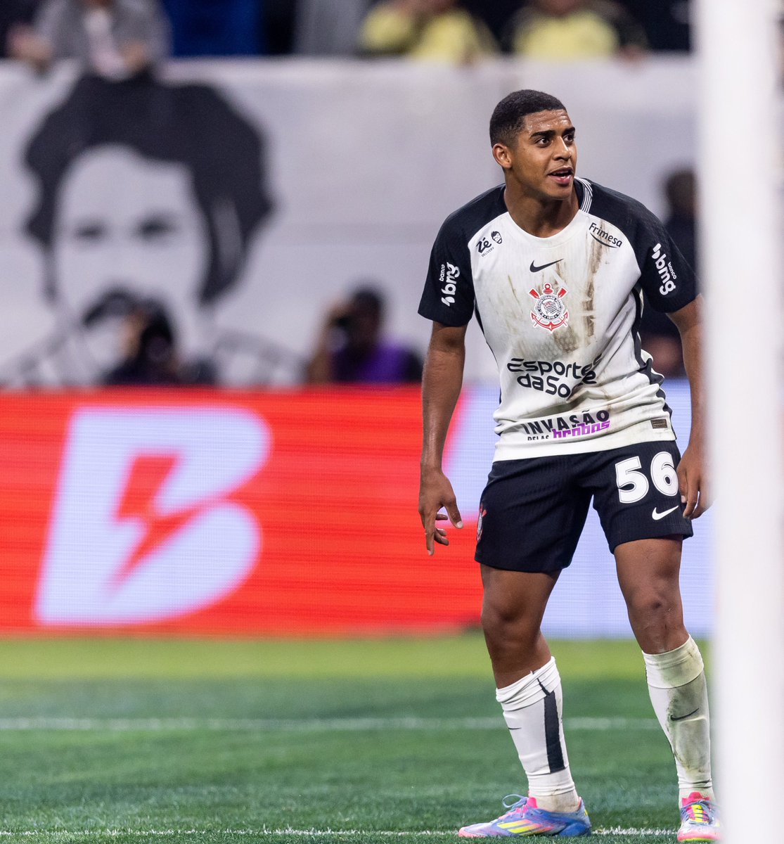 Corinthians recusou uma proposta de 20 milhões de euros (R$ 126 milhões) da Arábia Saudita por Gui Negão.

O clube segue interessado e promete aumentar os valores. O Timão quer 25 milhões de euros (R$ 157,5 milhões).

Times do Catar, da Inglaterra e de outras ligas da Europa