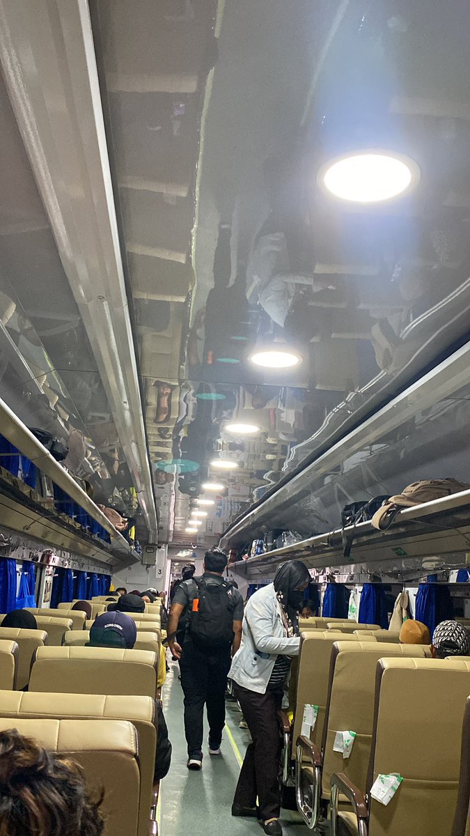 Khoreiza tweet media