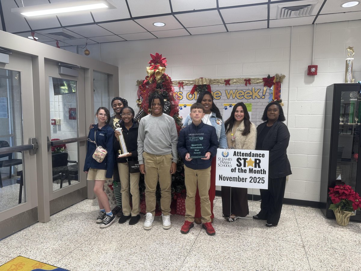 🤩 We would like to extend congratulations to Sixth Ward Elementary on winning the “Attendance Star of the Month Award” for November 2025. 💛💙

Sixth Ward Elementary has also earned the “Quarterly Attendance Star Award” for the first quarter of the school year. 🐯

This