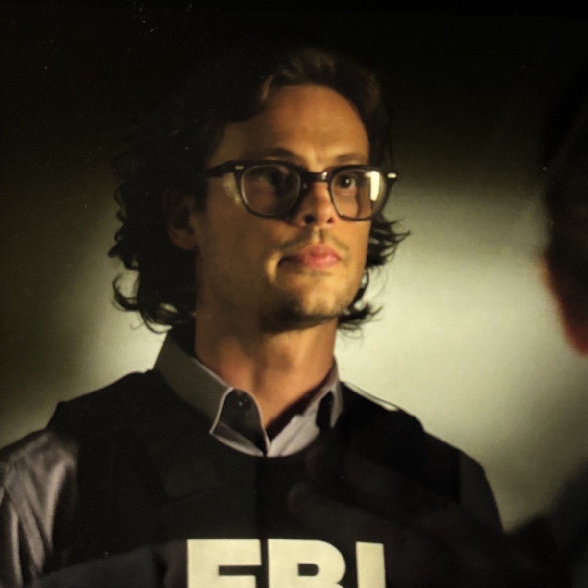 i will never believe that spencer chooses to wear contacts instead of glasses. you’re telling me he gets up everyday and shoves something into his eye 😭 no he wouldn’t