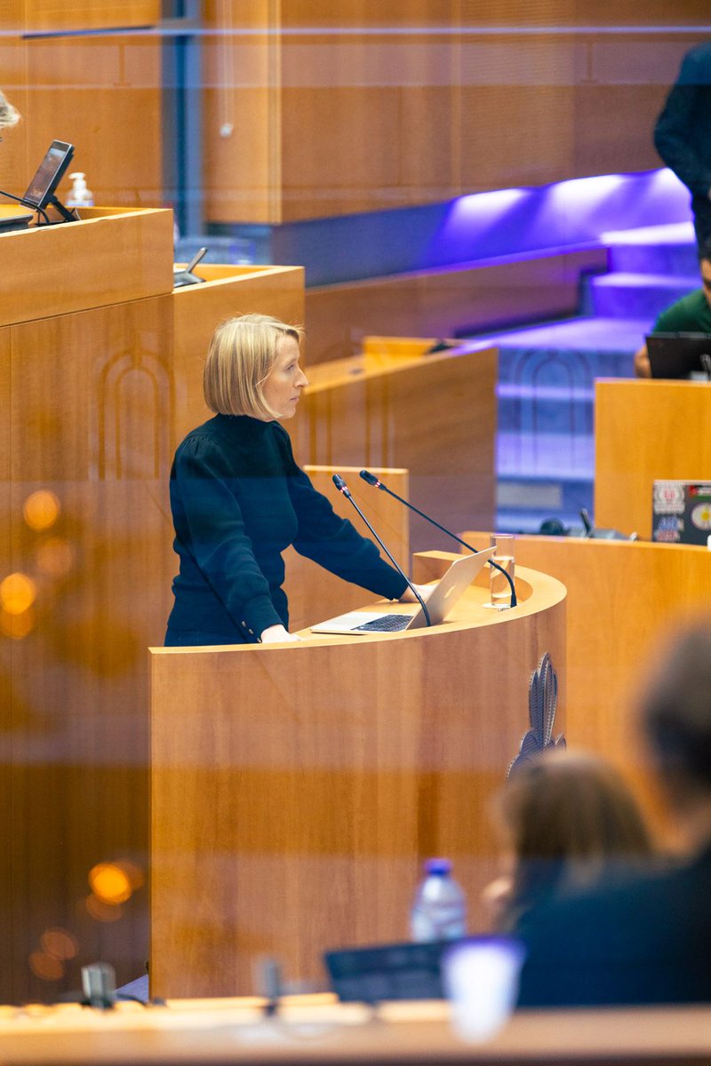 aurelieczeka's tweet photo. 🧵 En plénière #COCOM, j’interviens sur la 5e ordonnance de crédits « provisoires ». Problème : à force d’être provisoire, ce modèle est devenu permanent. Et pendant ce temps, la pauvreté et le sans-abrisme explosent à #Bruxelles. #Thread⤵️
#Budget @MRBruxelles https://t.co/kxWtXxoboN