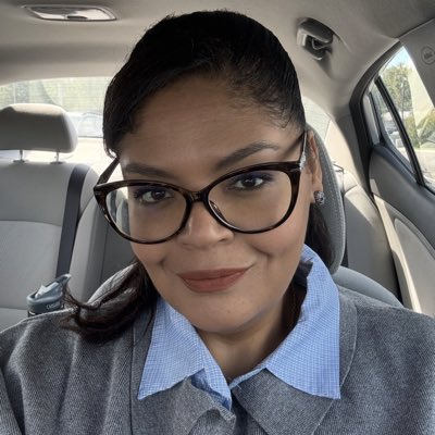 redhoneylips's tweet photo. #NewProfilePic https://t.co/Yxd8BS1XVL