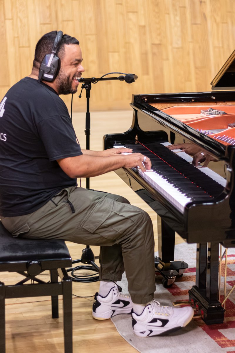 SONTRONICS tweet media