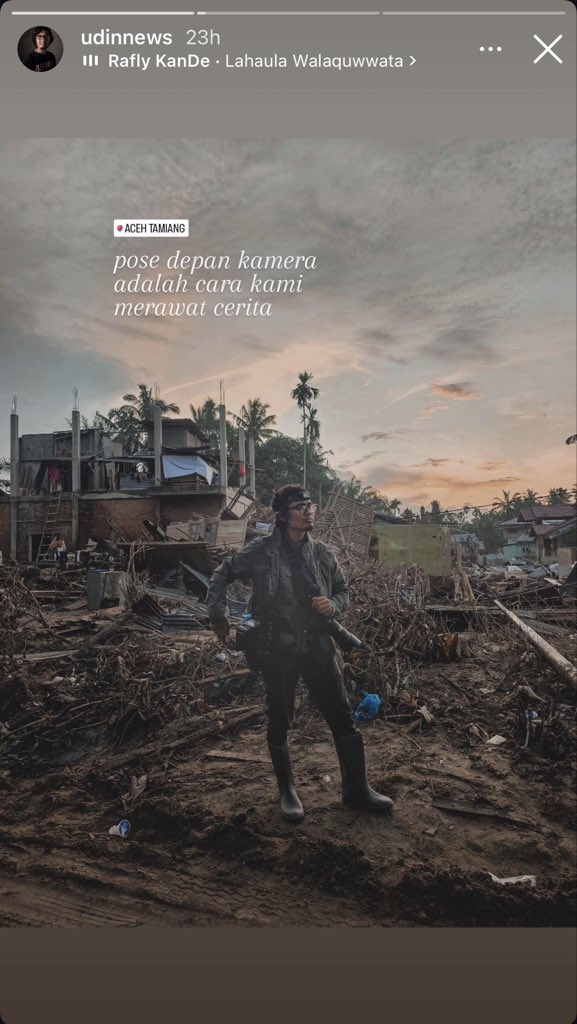 RidhaIntifadha's tweet image. Siapa di sini yang penasaran sosok fotografer di balik foto-foto penuh cerita dari pak Anies Baswedan?

Namanya Khairuddin Safri atau kerap disapa bang Udin. Akun instagramnya udinnews.

Kemampuan mengabadikan momennya sungguh membuat iri. 🥺