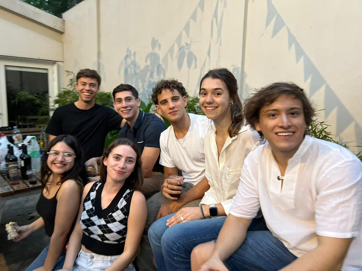 Economía UTDT tweet media