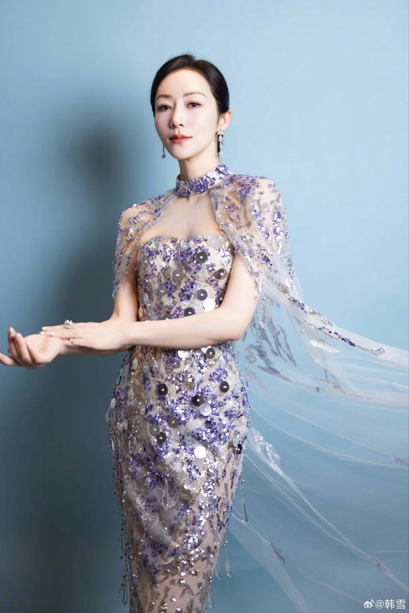 centlookbook's tweet photo. #hanxue in Selene Chow fall/winter 2025 collection for the Harper’s Bazaar Amazing Intangible Cultural Heritage Night x 2025 Maritime Silk Road International Cultural Tourism Festival in Quanzhou https://t.co/R3mrlAvg2M