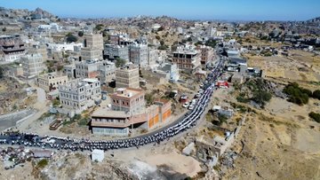 South24E's tweet photo. #BREAKING
A massive march in #Yafa, part of the open mass sit-ins, supports the operations of the Southern Armed Forces and calls for independence
#south24 https://t.co/fdUppGlBpo