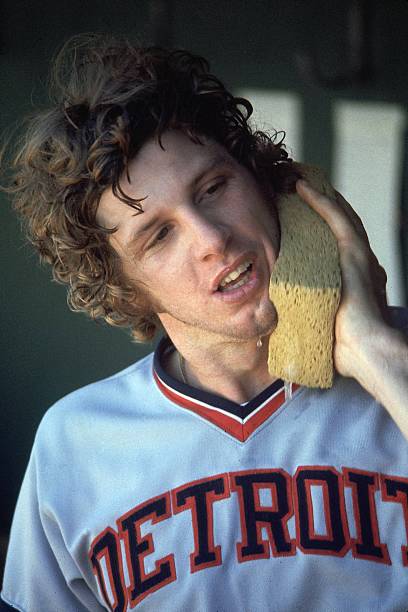 PolyesterUnis's tweet photo. Mark Fidrych, 1976 @tigers https://t.co/zt4TujMn8i