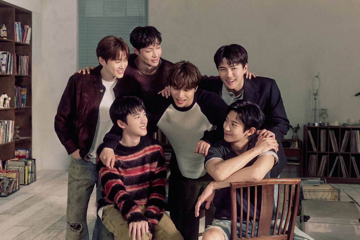 EXO for 'I'm Home' photo.