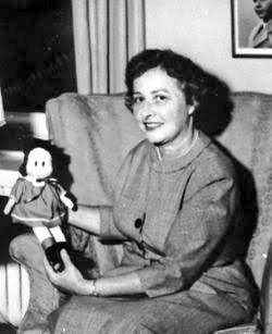 Otrebordm's tweet image. Marjorie Henderson Buell
"Marge" 🎂🇺🇸
nace el #11Diciembre de 1904
La mujer que, con sólo una pluma y una niña traviesa, conquistó el mundo entero
En 1935 creó Little Lulu (La pequeña Lulú) 👧🏻 #FelizJueves
#Marge #Lulú #LittleLulu #PequeñaLulú
#OtrebordmXCultura