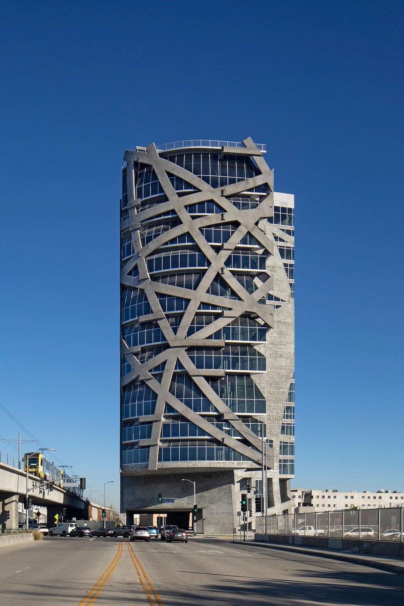 Sam Louwrens tweet media