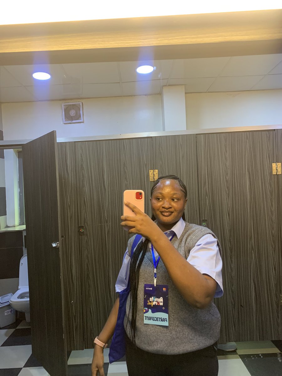 dat_delta_girl's tweet photo. About #RemoteWorkFest2025
@TechnicalBben really meant it when he said 'Broke ones will rise again.' https://t.co/gkAtyxePZD