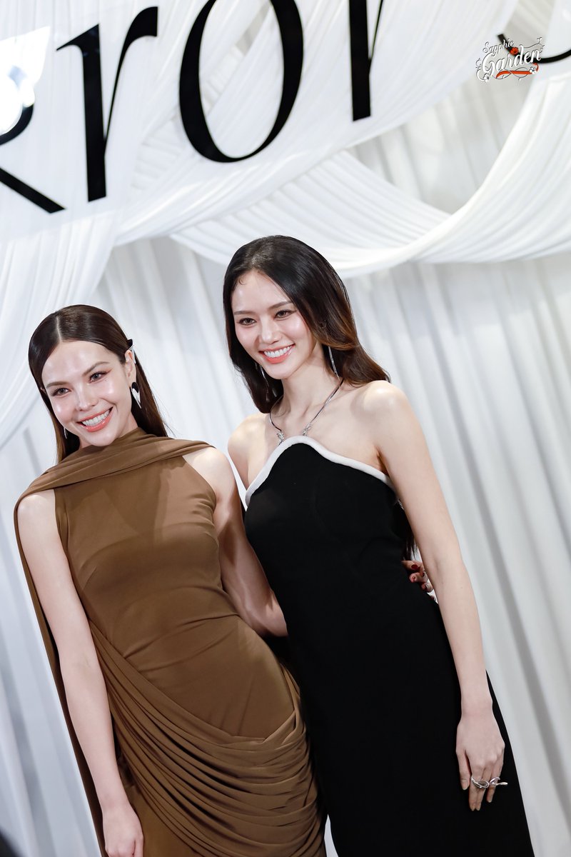 SapphicGardenTH's tweet image. เรียกได้ว่าสวยฟินนาเล่ 

LMSY at MIRROR50
#MIRROR50xLMSY #LMSY 
#MIRROR50 #AllVoicesEmpoweringOnes 
#ทุกคนคือพลังทุกเสียงคือการเปลี่ยนแปลง