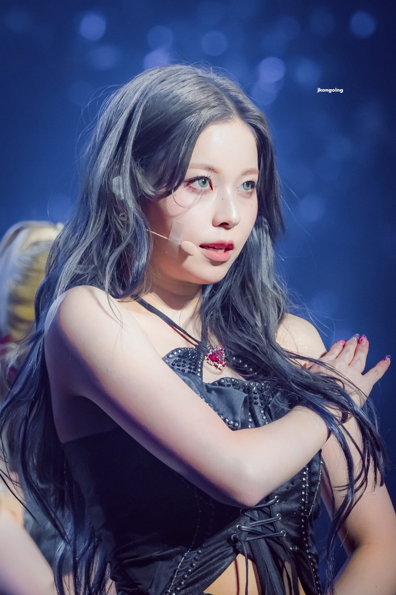 헬멧이🪖 tweet media