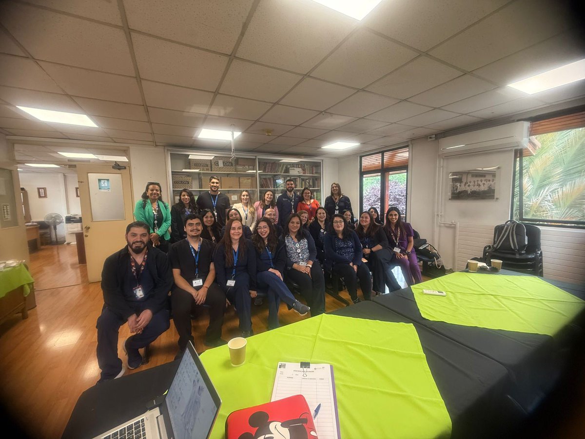 BpsoHpenaflor's tweet photo. Hoy se realizó el cierre de la ejecución  del Plan de trabajo 2025 de las Guías de Buenas Prácticas Clínicas BPSO-RNAO del Hospital Peñaflor, en compañía del referente der Servicio de Salud Occidente y los distintos Hospitales pertenecientes a la red. @DorisGrinspun #BPSO #RNAO https://t.co/wMCE6zZ1L2