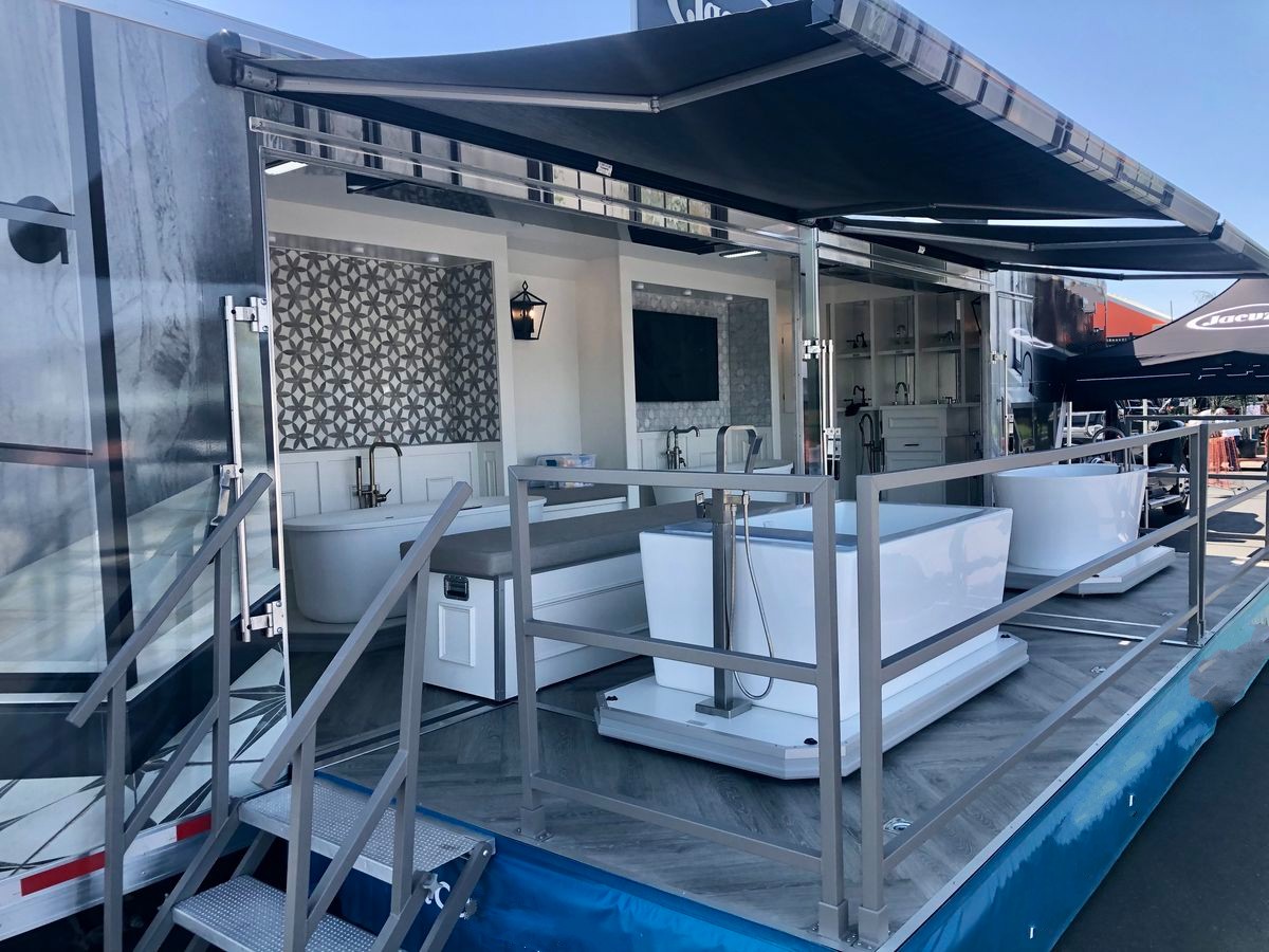 ExpVehicles's tweet photo. Yay! New Vehicles at Experiential Vehicles. - https://t.co/vCWrfmF7iT https://t.co/8amqfUexAn