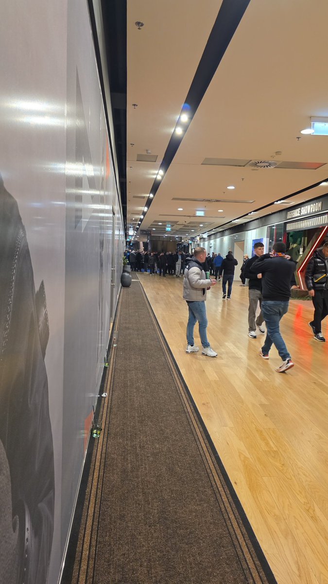 DONCASTER LOYAL RSC 🇬🇧 tweet media