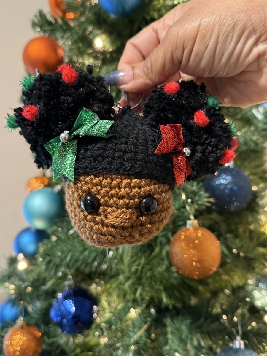 STLStylings's tweet image. Backpack Charms 🎒

stlstylings.net