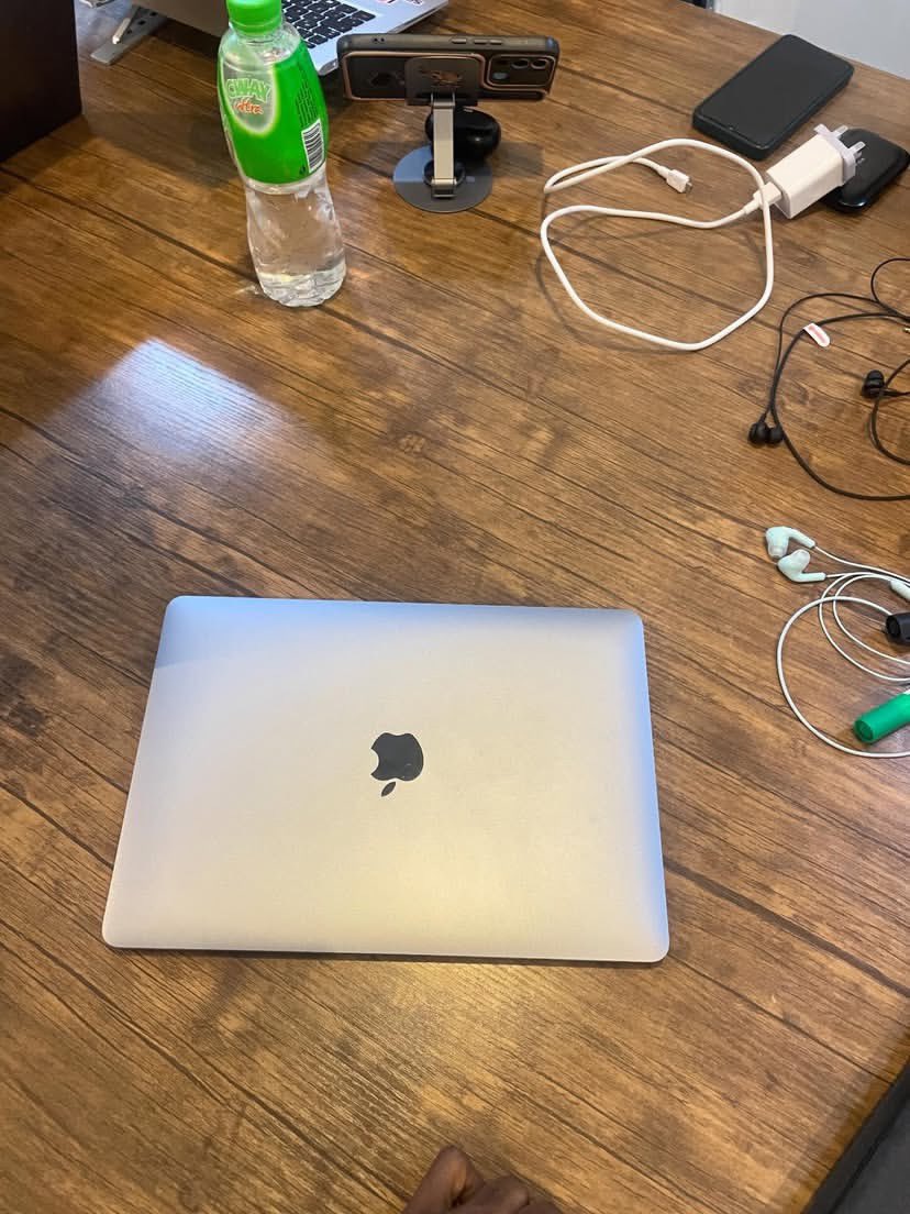 CodeByNZ's tweet image. to learn HTML , is it mandatory to buy a MacBook ?