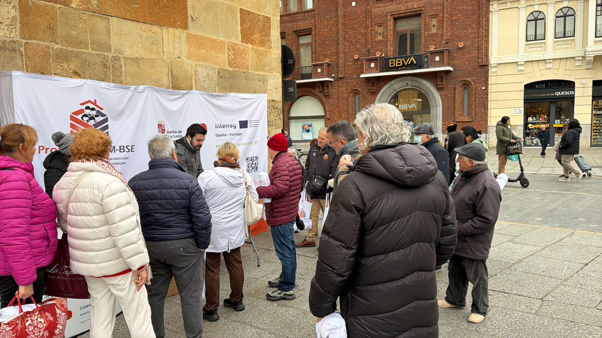 Compartimos con vosotros algunas imágenes de los compañeros de #ProtecCyL/CIMBSE durante su paso por #leon .🧡
Yo digo si a la #autoproteccion .
#CIMBSE #ProtecCyL #Seguridad #EntornoRural
@ProtecCyL_CIMBSE