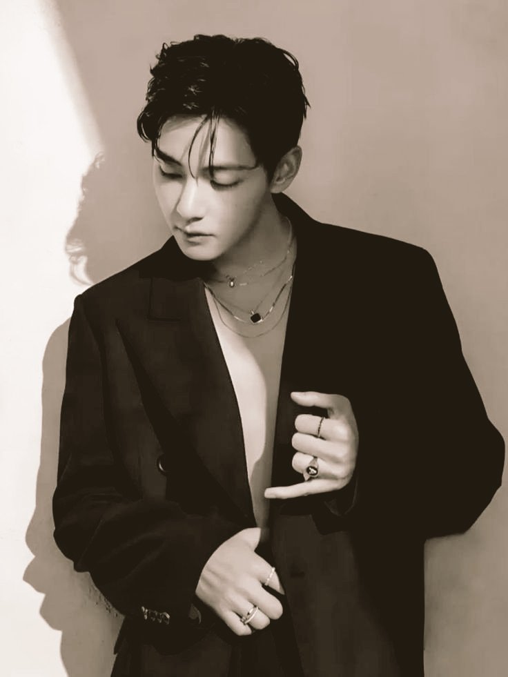 Mariposa732's tweet image. when you don't have to comment on beauty.