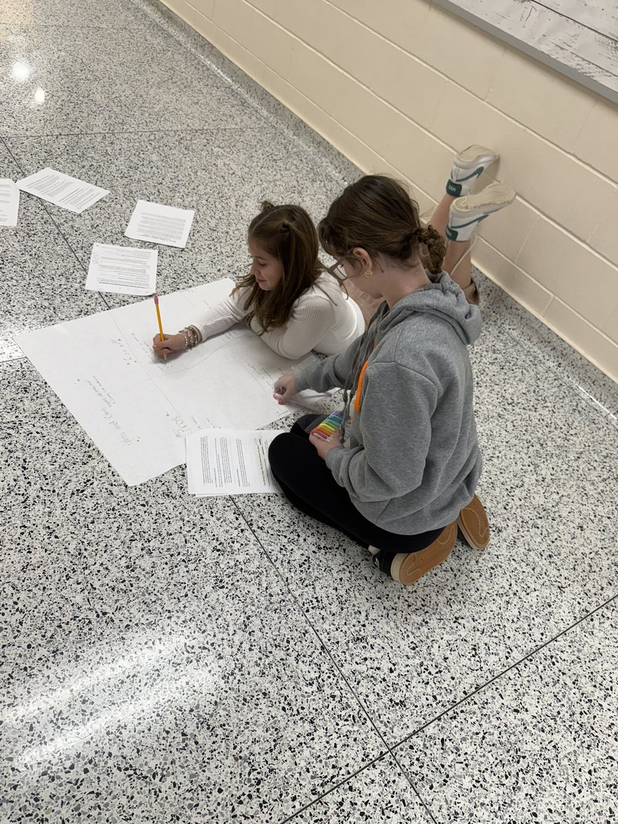 Robin Bayer tweet media