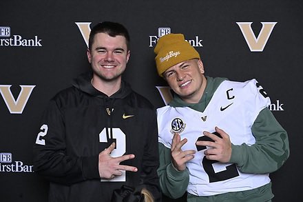 Logan Shaw tweet media