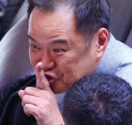 TINExBLINK's tweet image. อิหนูมึงหาทำในจังหวะนรกชิบหาย

- ซีเกมส์พึ่งเริ่มจัด ปัญหางบการแข่งขัน
- ปัญหาชายแดนกับกัมพูชา
- ภาวะชดเชยหลังน้ำท่วมใหญ่ภาคใต้
- การค้างตึ่งของคนละครึ่งเฟสหนึ่งและสอง
- การร่างรัฐธรรมนูญที่เอาส.ว.เข้าเสียบ

#ยุบสภา
#ประชุมสภา