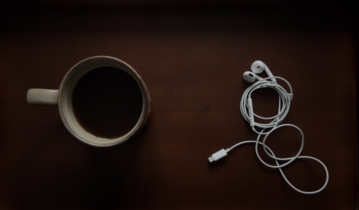 an ideal afternoon smells like coffee