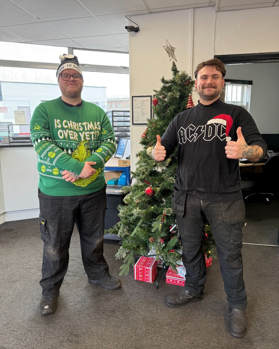 WinchMotorGroup's tweet image. 🎄✨ Today is Christmas Jumper Day at Winchester Motor Group! ✨🎄Too early for the festive knitwear… or is this the perfect excuse to bring out the bold, bright, and brilliantly questionable jumpers? 😄Let us know 👇#ChristmasJumperDay #FestiveFun #WinchesterMotorGroup