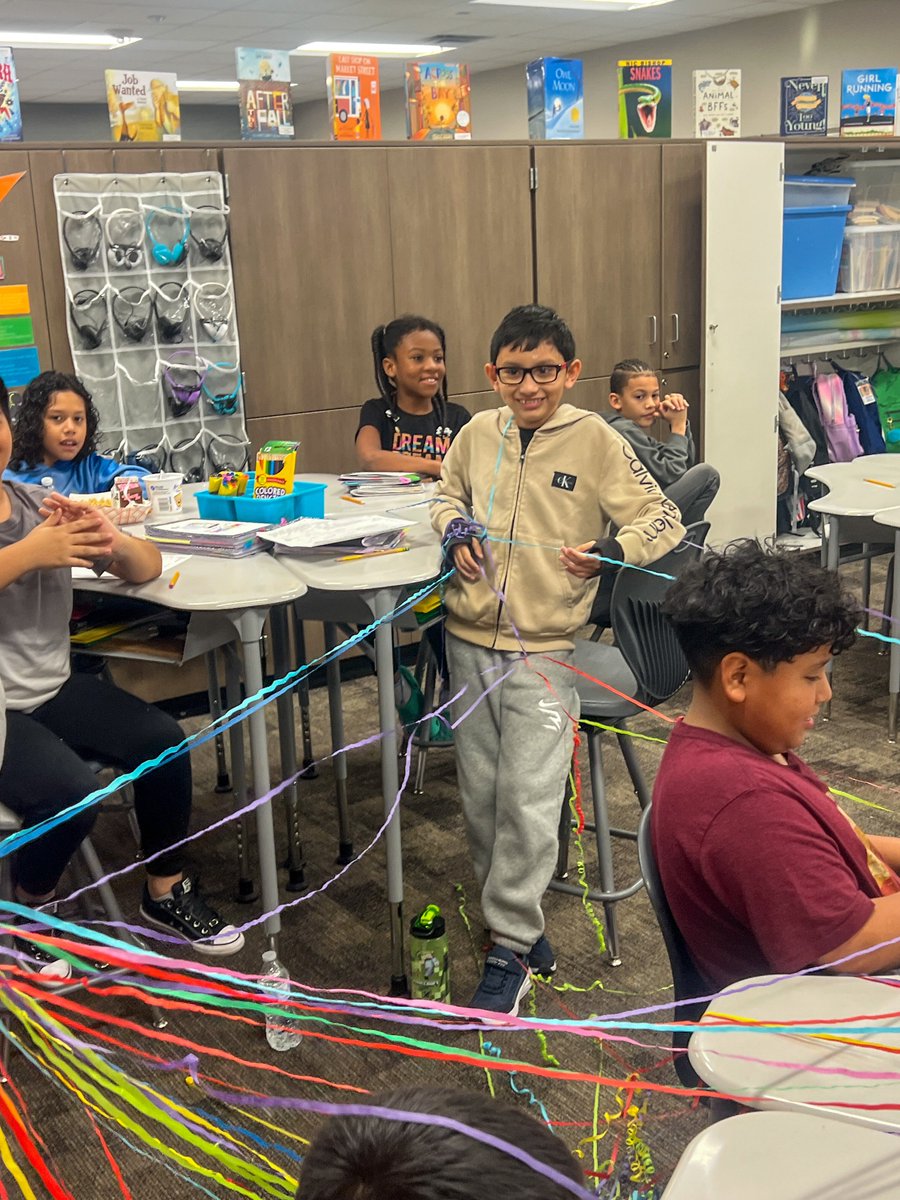 Hairgrove Elementary tweet media