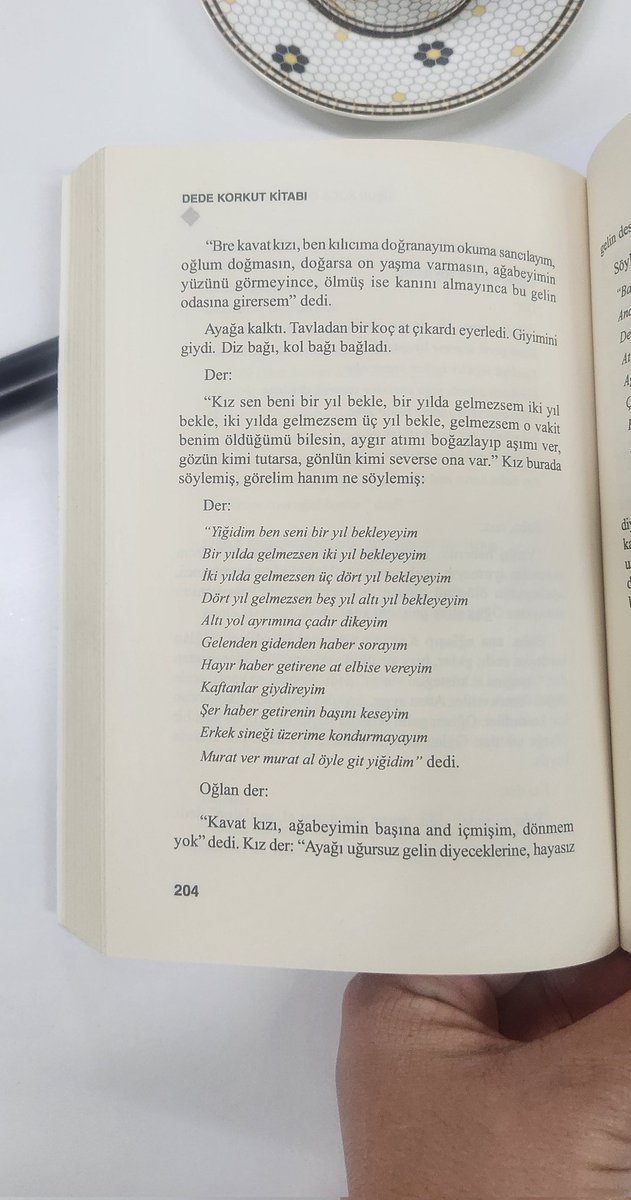Biz kızlar şaşırtmıyoruz yine 14.yy'dan beridir💖
