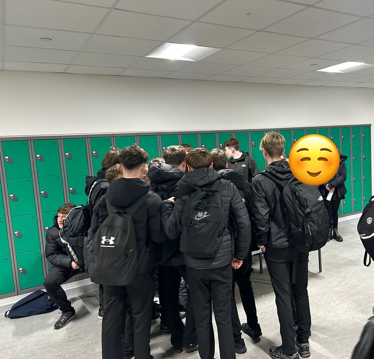 Clydeview Academy Business Studies Department tweet media