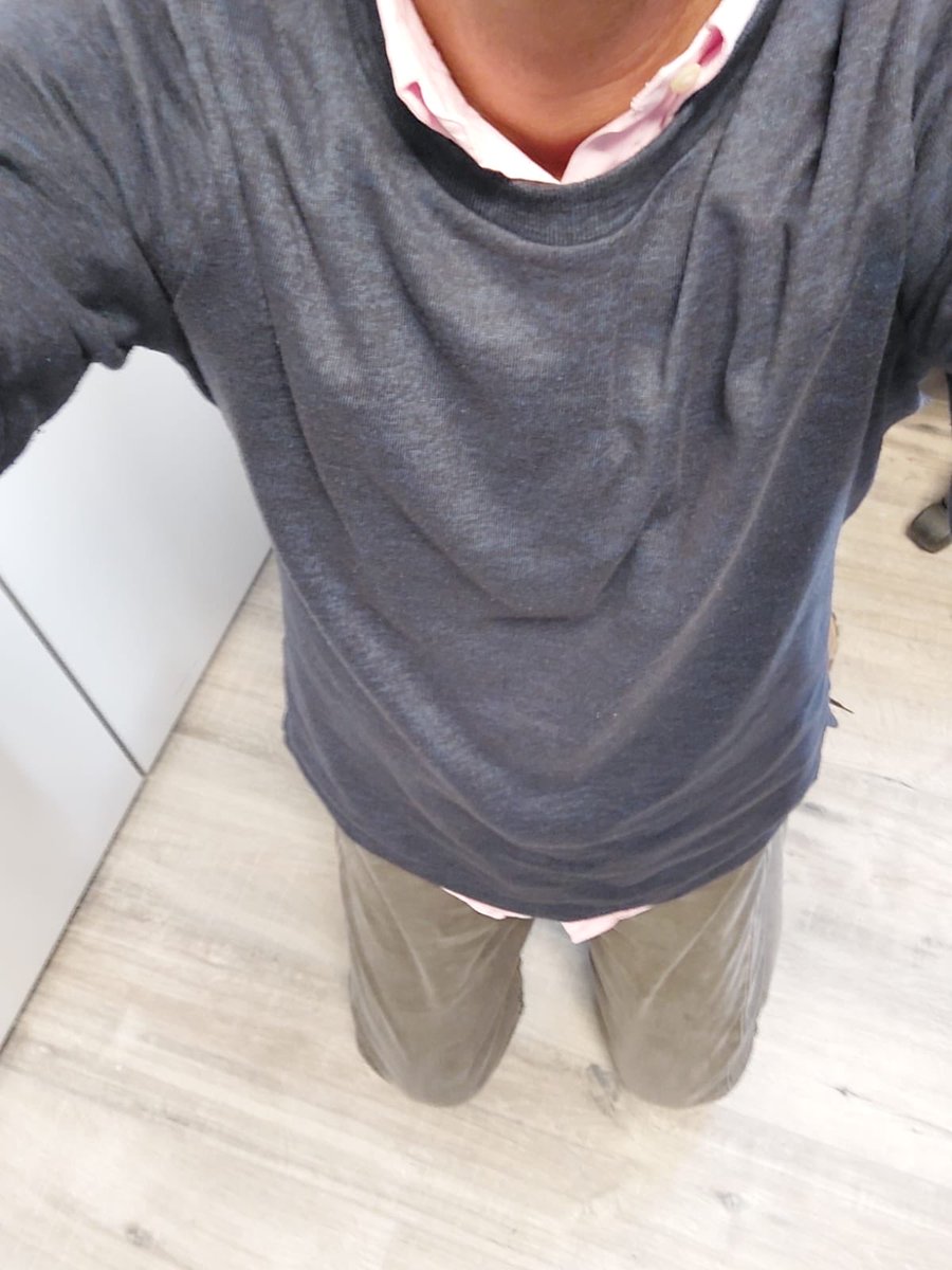 alphadave03's tweet photo. questo sfigato ha imparato il suo posto nel mondo; sotto i piedi sudati dei veri uomini
rt se vuoi essere il prossimo
#cashmaster #master #findomaster #findom #finsub #loser https://t.co/pBZtXkZBPf