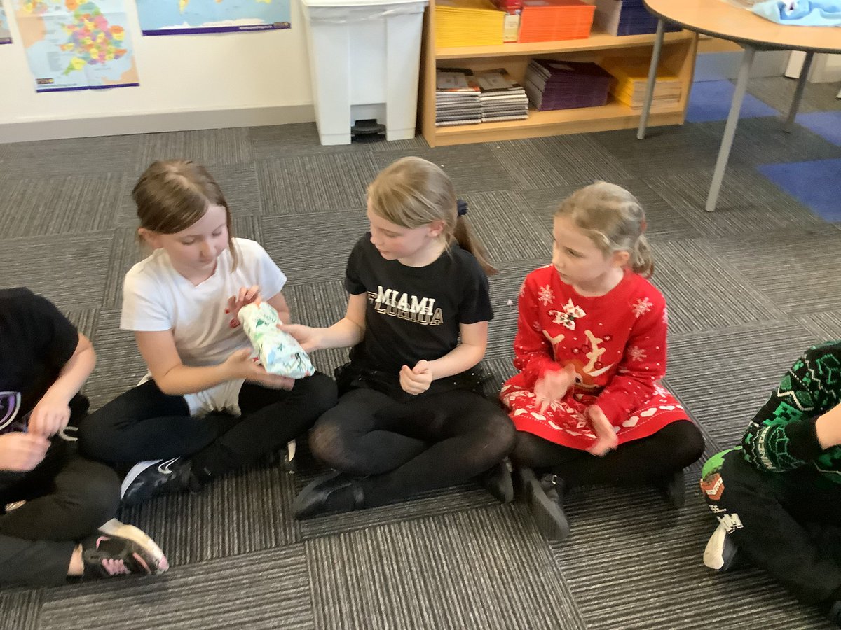 Longhill Primary tweet media