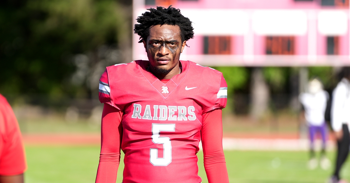 The State title game will be the last opportunity to watch Rappahannock seniors C.J. Kelly, RB Kenneth Madison, and  LB Kevin Fauntleroy Jr <a href="/Coach_BFaunt/">Brandon Fauntleroy</a> <a href="/MadisonKen10747/">Kenneth madison</a> <a href="/VaPrepsRivals/">Virginia Preps</a> 

on3.com/boards/threads…