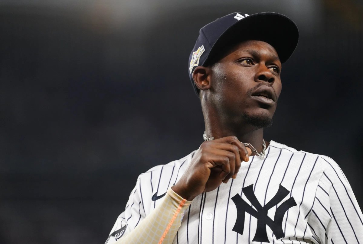 4 Train Savages tweet media