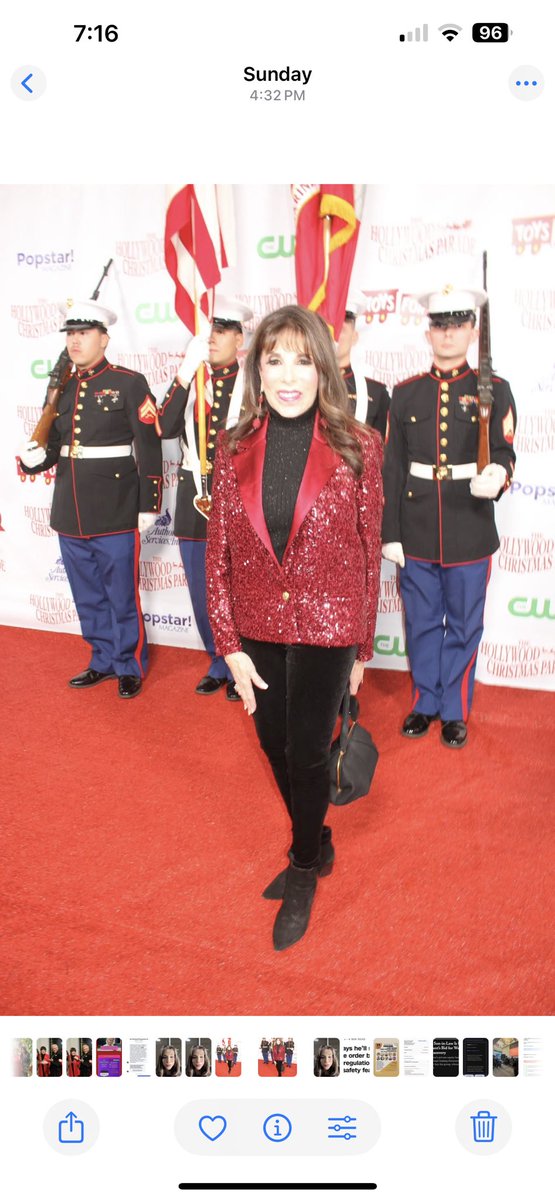 KATELINDER's tweet photo. WHEN TO WATCH
The 93rd Annual Hollywood Christmas Parade
Airing Friday, December 12th
8:00 PM to 10:00 PM ET/PT on The CW Network @YRInsider #yr53 https://t.co/muKV6MiB77