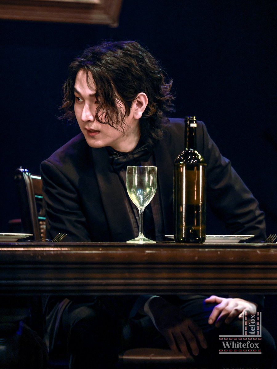 251209 연극 #포쉬 스페셜커튼콜
3장 낭독
드미트리 | #민호준

#posh #민호준_wf