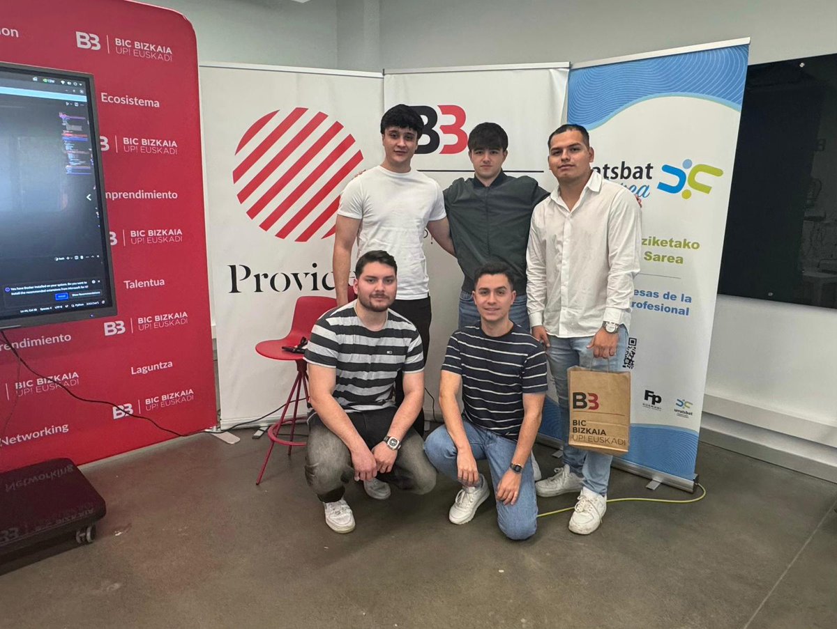 CFSomorrostro's tweet image. 🚀 Acompañando a 4 alumnos de AF3–2º al taller de #IA de #PROVIDER, celebrado en el BIC Bizkaia-Zamudio

💡Provider es el programa de emprendimiento tecnológico impulsado por @tknika para apoyar la creación de empresas en #FP

#UrratsBat #EmprendimientoFP

@HETELFP @Ikastetxeak