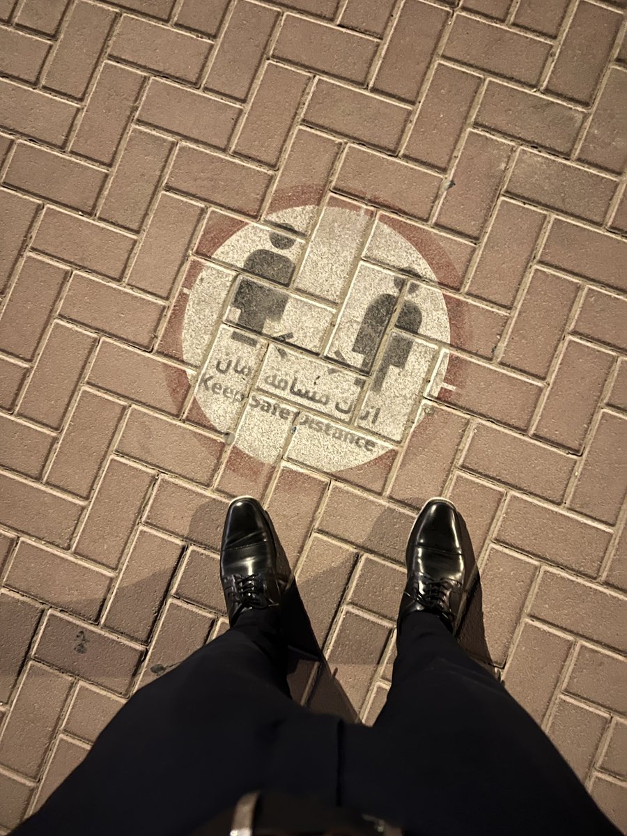 Detached tweet media