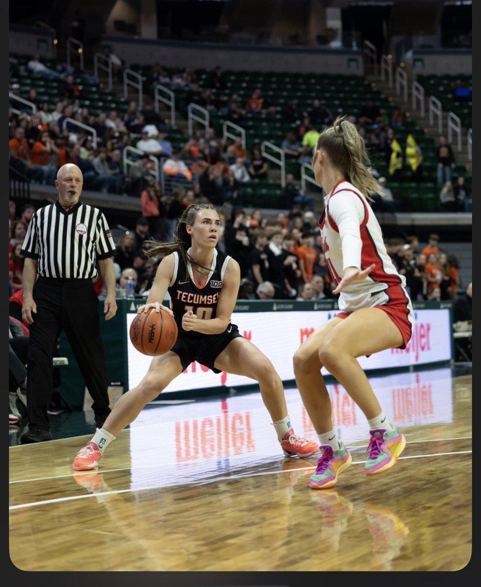 TecumsehGbball's tweet image. With our win at Coldwater the other night, @Chloebullinger moved into 3rd place on Tecumseh’s All-Time Assist record board. She now has 313 career assists after adding more in the game. @TecAthletics @PGHMichigan @LBInsider @wadesworld32 @MHSAA