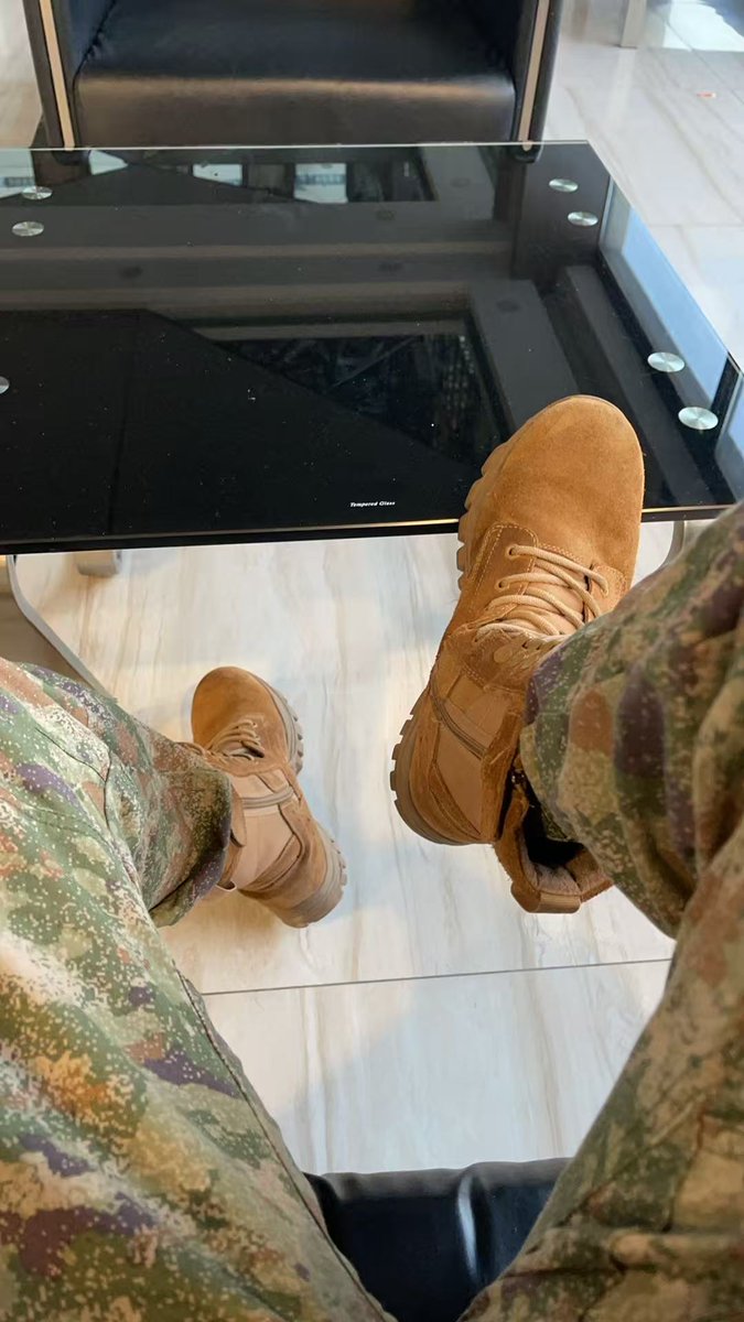 uniform tweet media