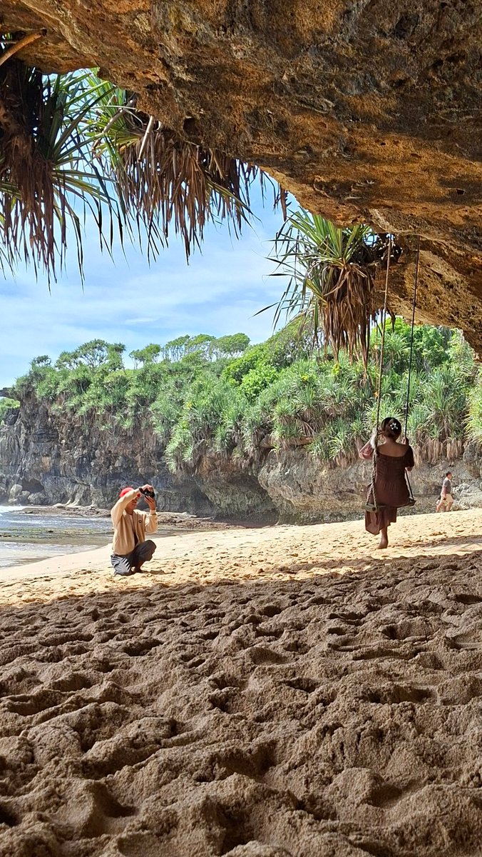 cecil ฅ^•ﻌ•^ฅ tweet media