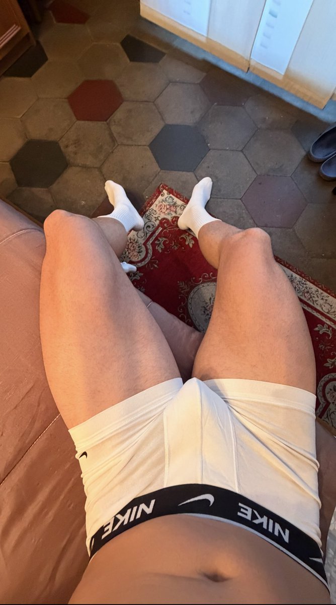 Franx997's tweet image. 👉🏻👈🏻