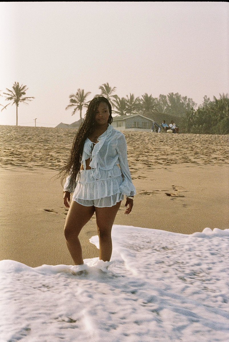 Naledi Ya Meso 🌊 tweet media