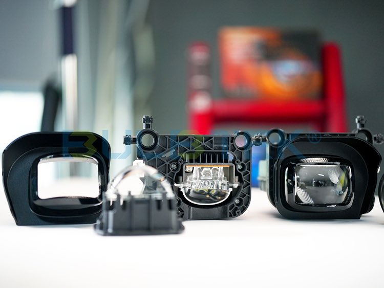 BULBTEK_LED_7's tweet photo. Details of BYD OEM LED Lens &amp; Aftermarket BiLED Lens
🔥Industry insider sharing
📢Difference between OEM &amp; Aftermarket
🎉Get ready? something professional is about to drop
🌐https://t.co/ikyOyKwGbL
#BULBTEK #BiLED #BiLEDLens #BiLEDProjector #LEDProjector #BiLEDHeadlightLens https://t.co/vQjULbJaoH