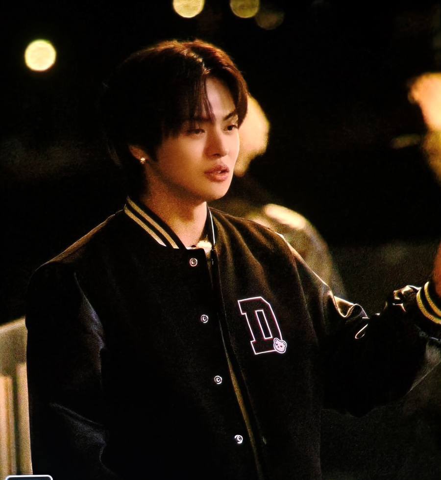 تنها مردی که برای نداشتنش گریه میکنم: