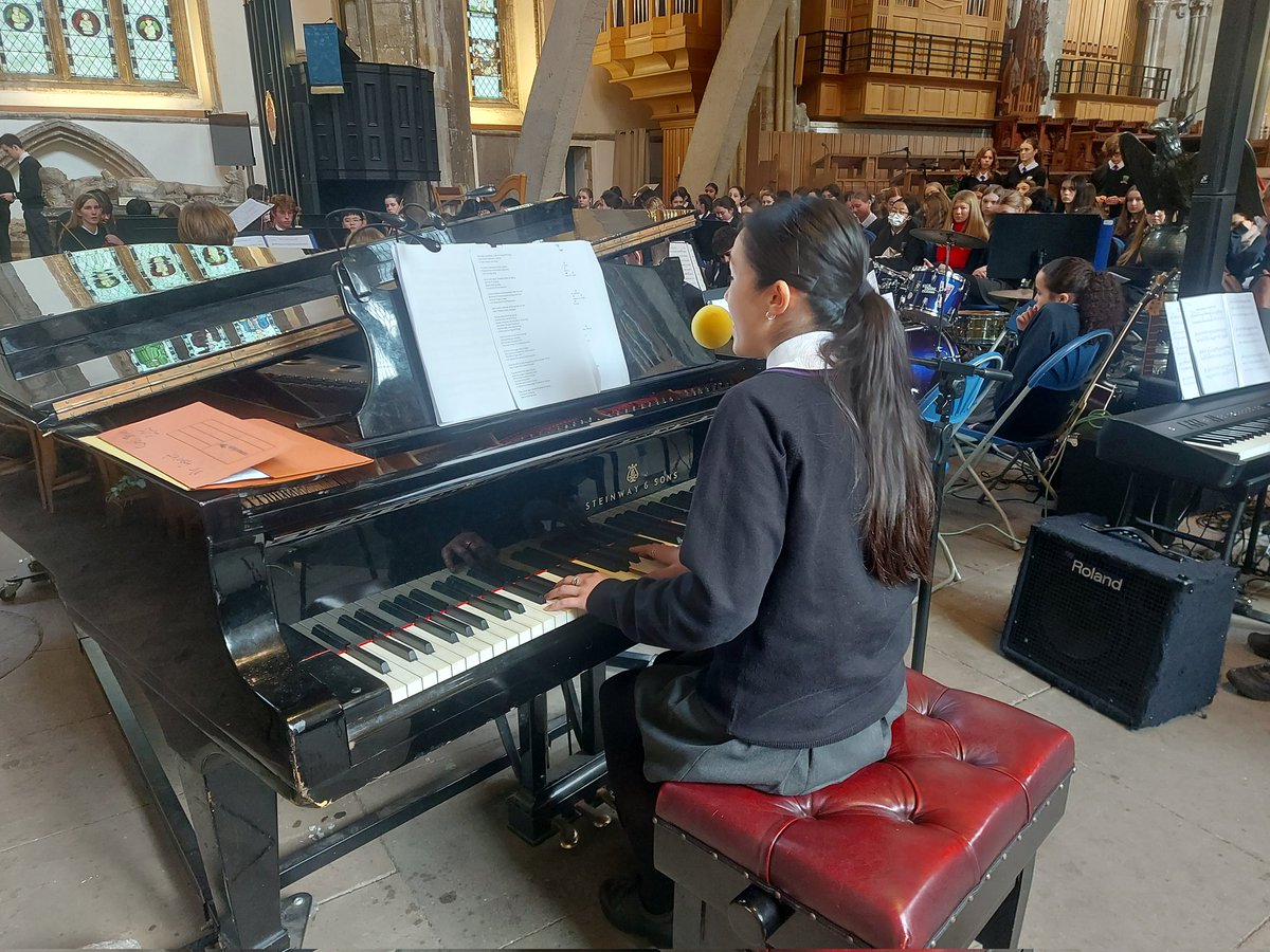 BOLHS Perf Arts Dept tweet media